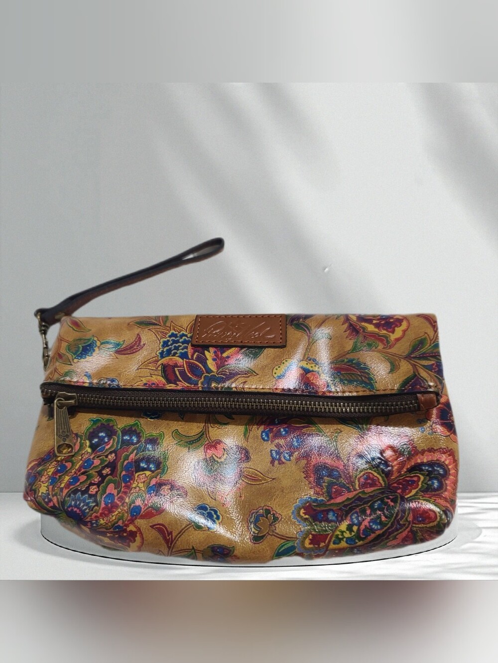 Patricia Nash Valerie Foldover Wristlet Clutch – French Tapestry (Style P715293)